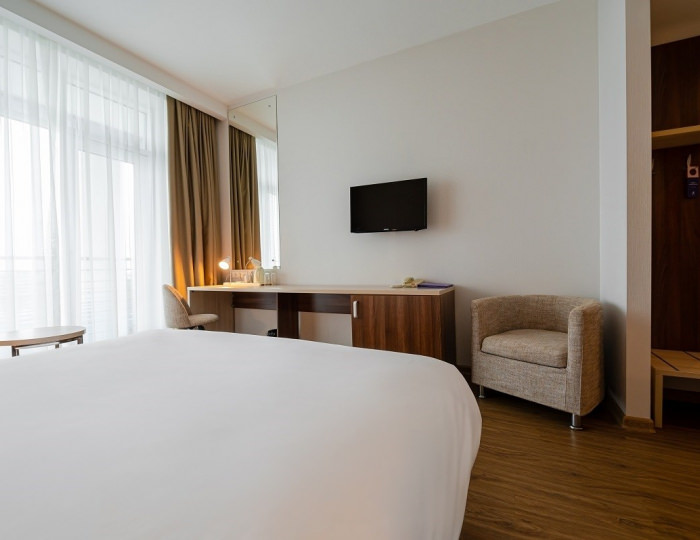 Стандарт с большой кроватью - Отель Omega Sirius / Омега Сириус